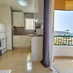Dream View, Cristianos アパート *