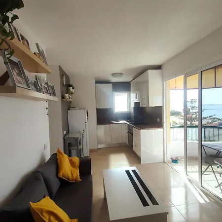Dream View, Cristianos Apartment *