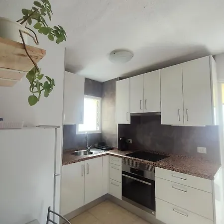 Dream View, Cristianos Apartman *