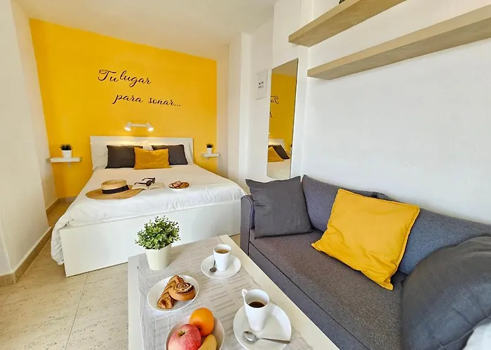 Dream View, Cristianos Apartment *