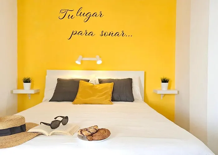 Dream View, Cristianos